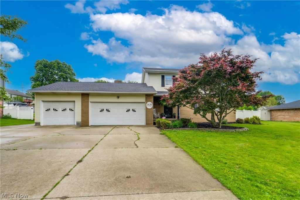 2635 Daffodil Street, Canton, OH