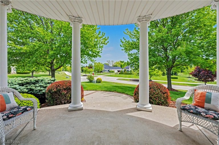 1603 Haymarket Way, Hudson, OH - Photo 5