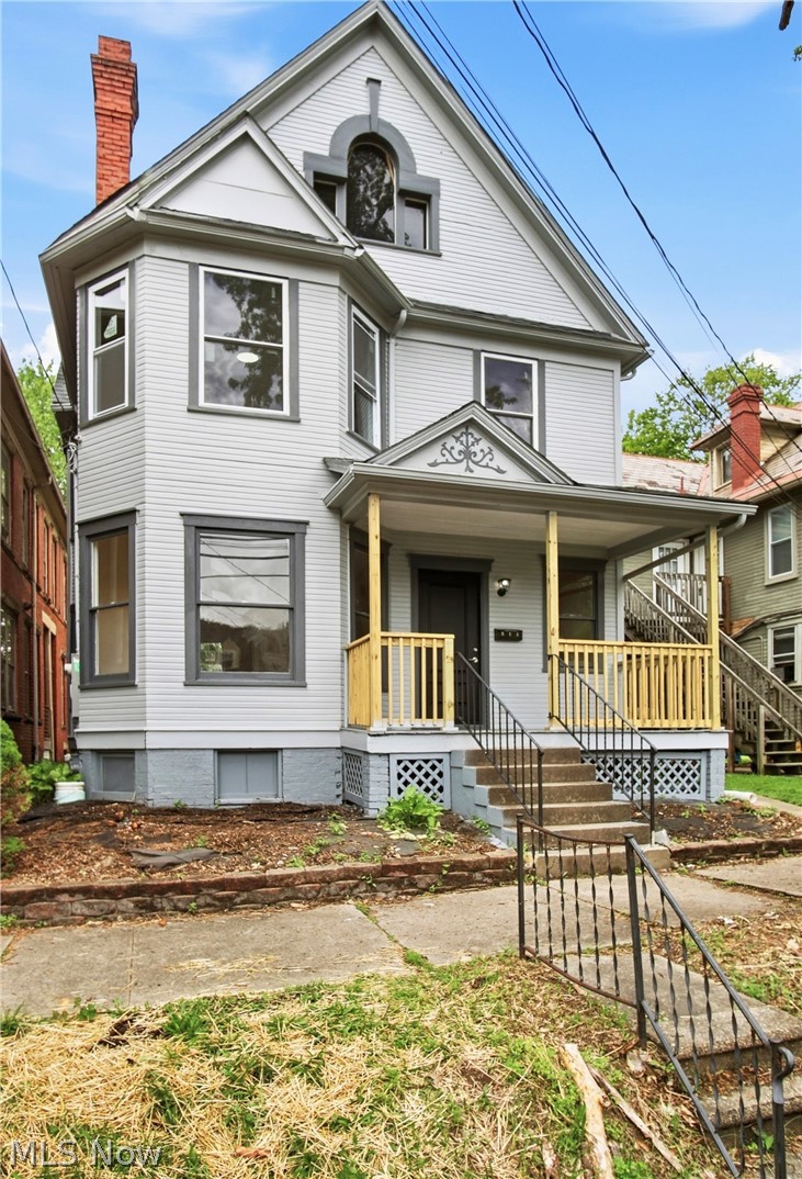 213 Montgomery Street, Marietta, OH - Photo 2