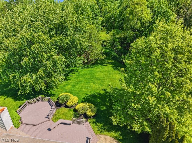 1295 Shady Lakes Drive, Kent, OH - Photo 3