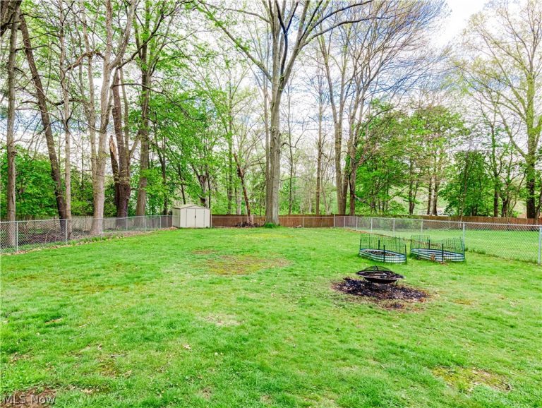 3439 Margaret Avenue, Stow, OH - Photo 2