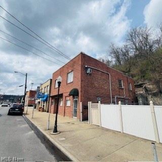 306 Main Street, Bridgeport, OH - Photo 5