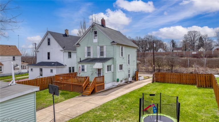 167 Russell Avenue, Akron, OH - Photo 5