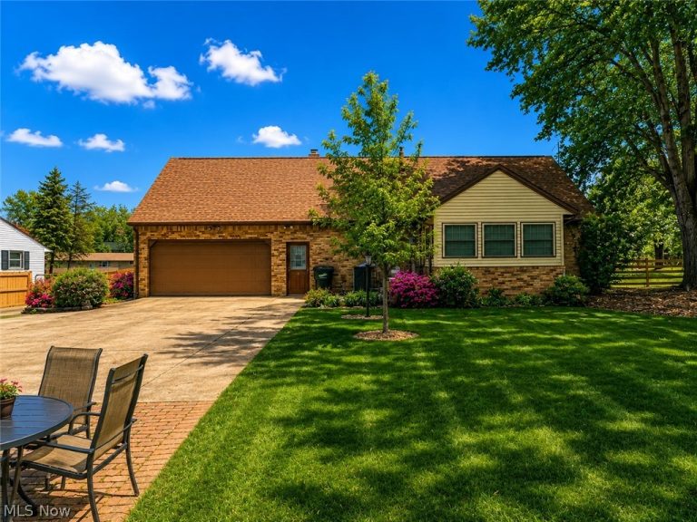 5960 Lasater Drive, Canton, OH - Photo 5