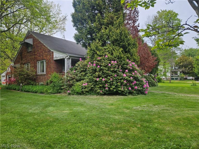 4070 Broadway, Lorain, OH - Photo 2