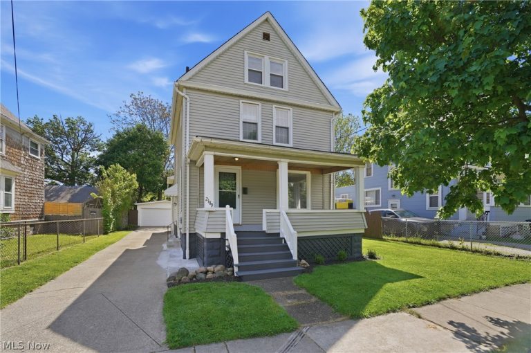 2189 20th Street, Akron, OH, 44314