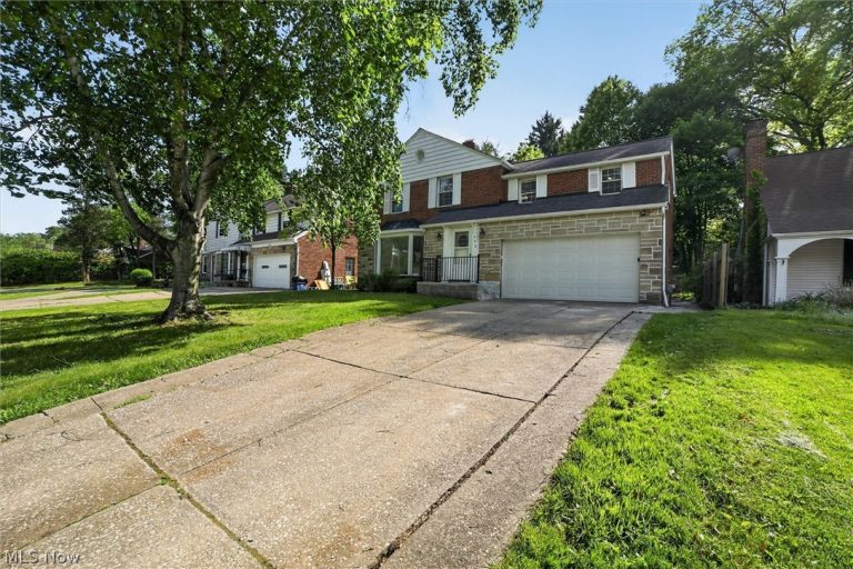 1540 Belvoir Boulevard, South Euclid, OH - Photo 4