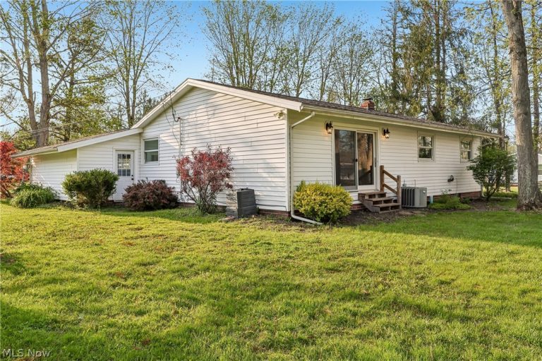 5995 Liberty Road, Solon, OH - Photo 5