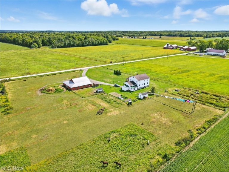 2393 Stanhope Kelloggsville Road, Dorset, OH - Photo 6