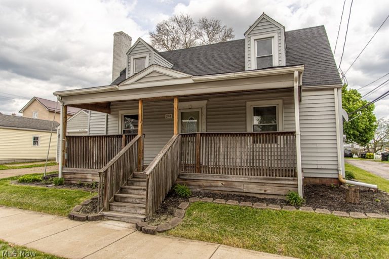 294 West Street, East Palestine, OH - Photo 2