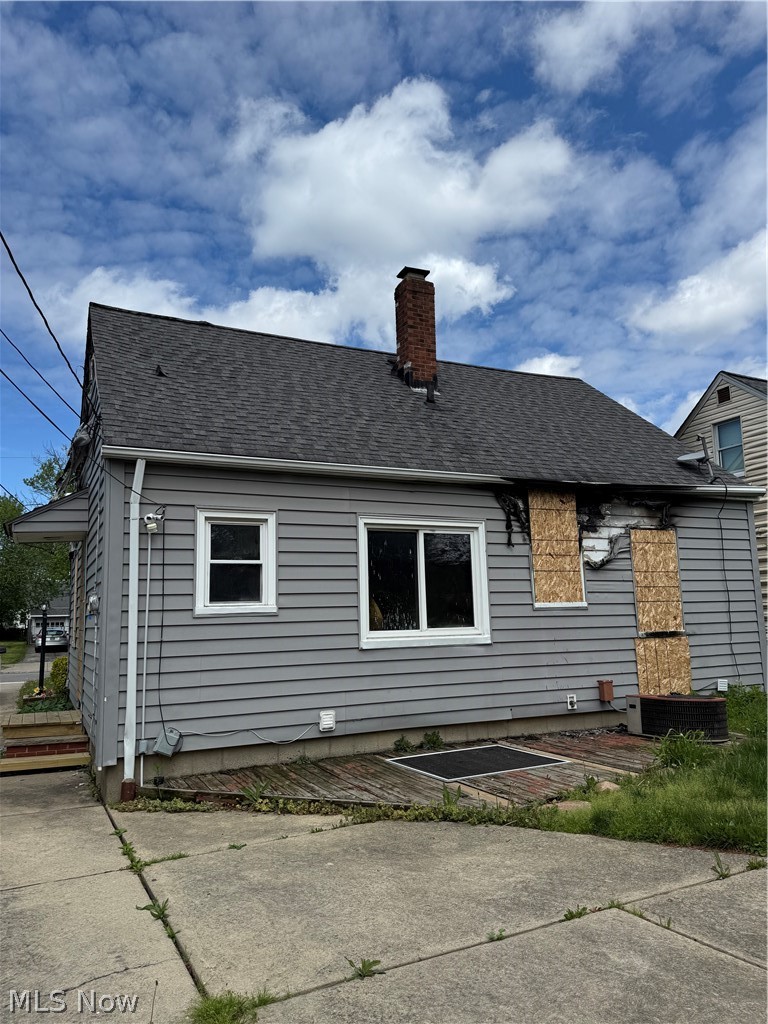 13402 Shady Oak Boulevard, Garfield Heights, OH - Photo 4