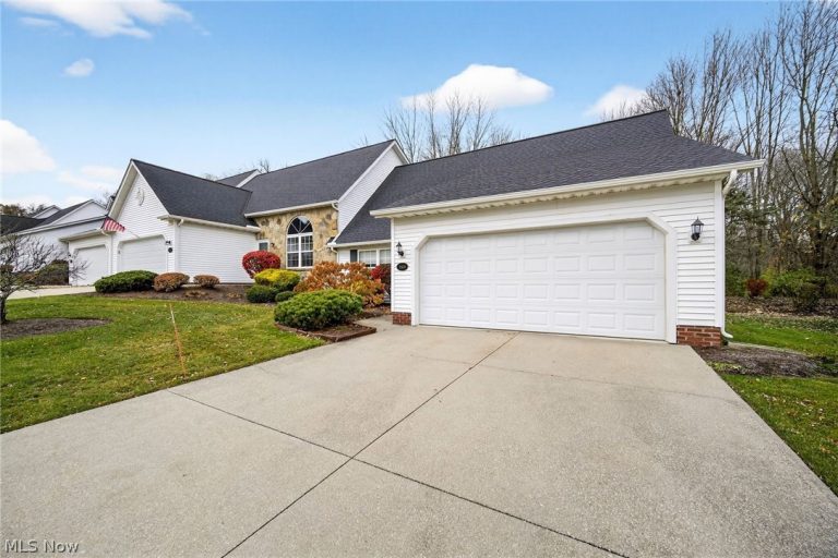 5428 Stoney Lane #38, Painesville Twp, OH - Photo 3