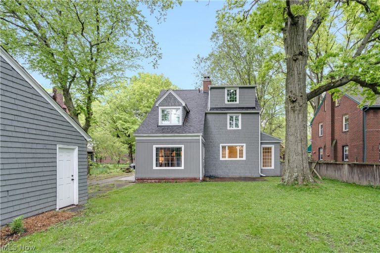 443 Madera Avenue, Youngstown, OH - Photo 8