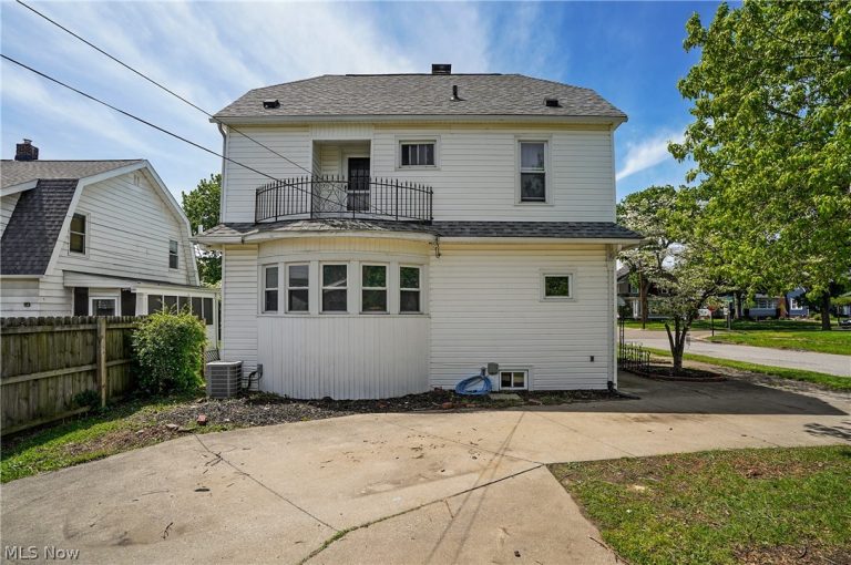 1169 Berwin, Akron, OH - Photo 2