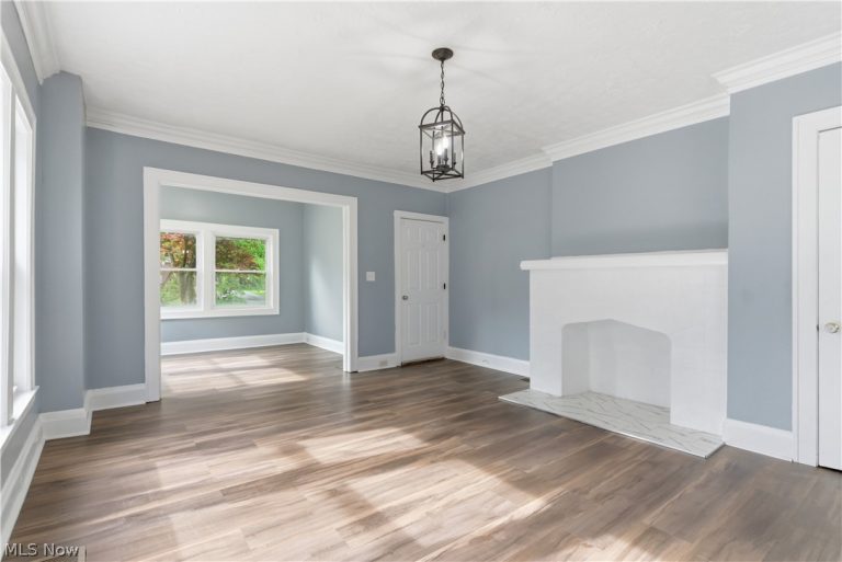 3395 Euclid Heights Boulevard, Cleveland Heights, OH - Photo 8