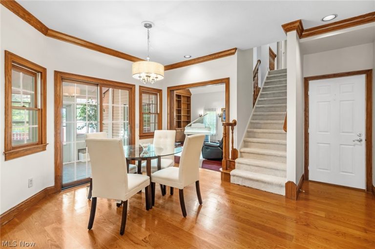 6170 Nicholson Drive, Hudson, OH - Photo 4