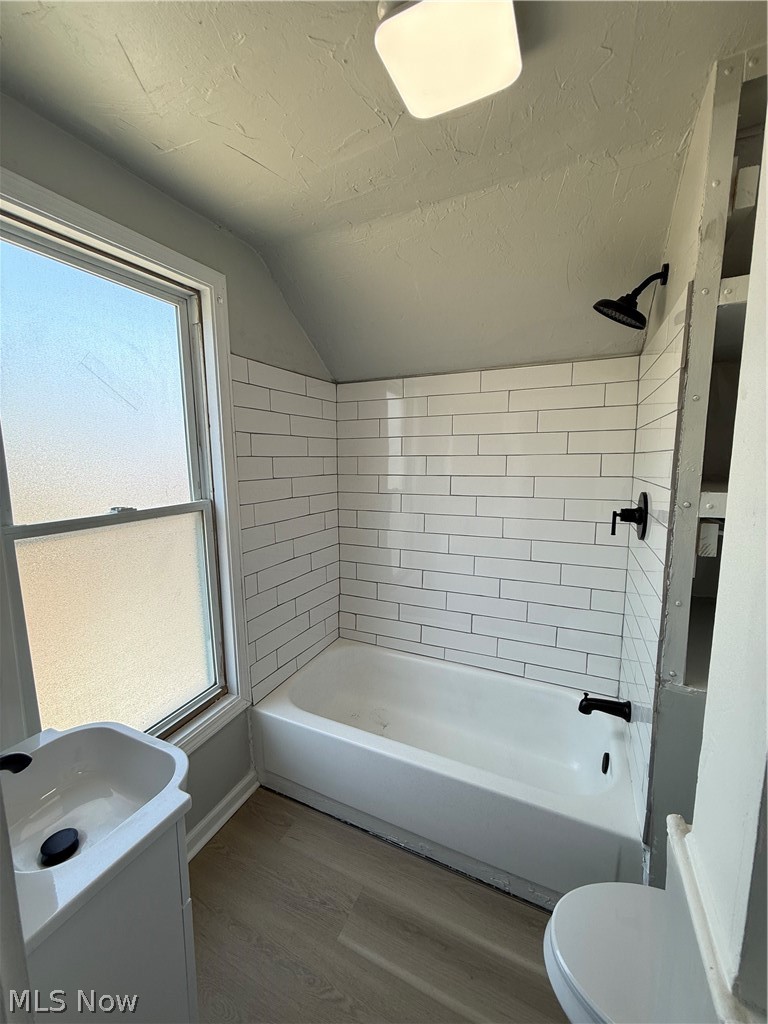 3514 58th Street #UP, Cleveland, OH - Photo 4