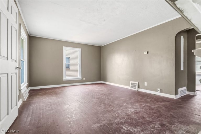 16117 Talford Avenue, Cleveland, OH - Photo 5