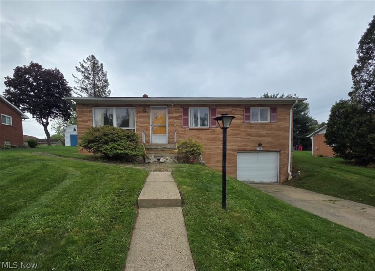 238 Meadowbrook Drive, Steubenville, OH, 43953