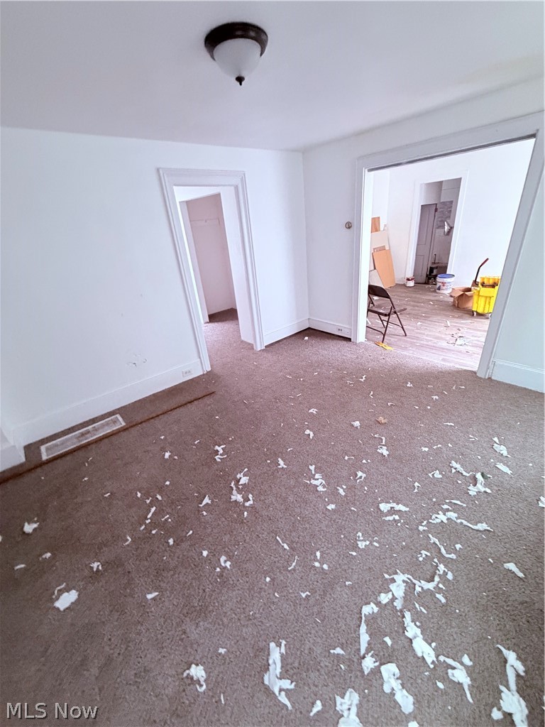 7114 Lawn Avenue, Cleveland, OH - Photo 2