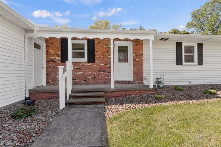 994 Leann Street, Wooster, OH - Photo 3
