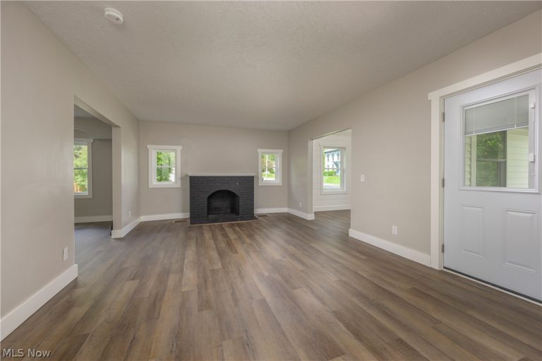 407 Main Street, Dalton, OH - Photo 8