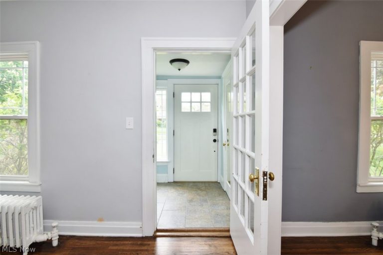 3023 Washington Boulevard, Cleveland Heights, OH - Photo 4
