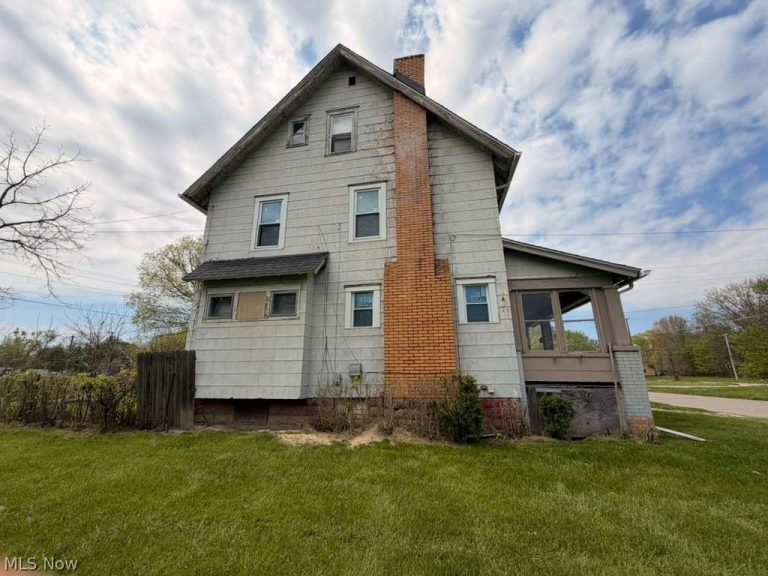 197 Delason Avenue, Youngstown, OH - Photo 3