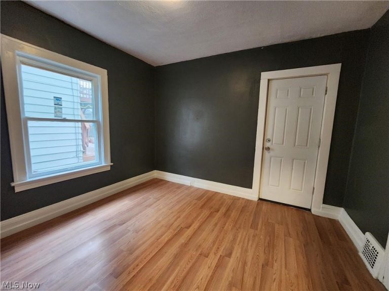 3573 120th Street #DN, Cleveland, OH - Photo 5