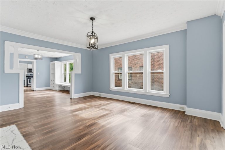 3395 Euclid Heights Boulevard, Cleveland Heights, OH - Photo 4