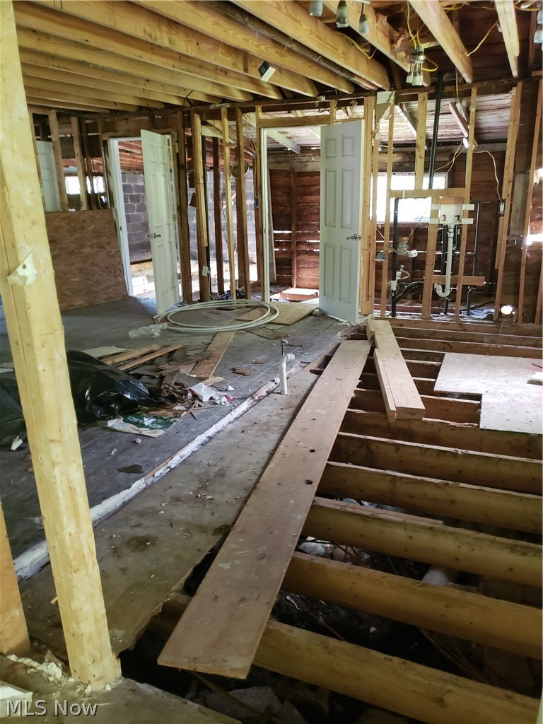 1112 Swann Rd, Charleston, WV - Photo 4