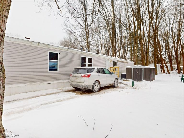 3651 Austin Road #N12, Geneva, OH - Photo 3