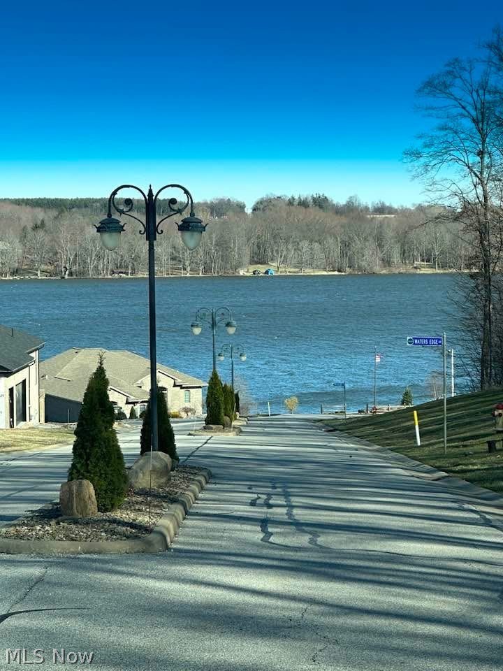 Pine Lake Cove, Columbiana, OH, 44408