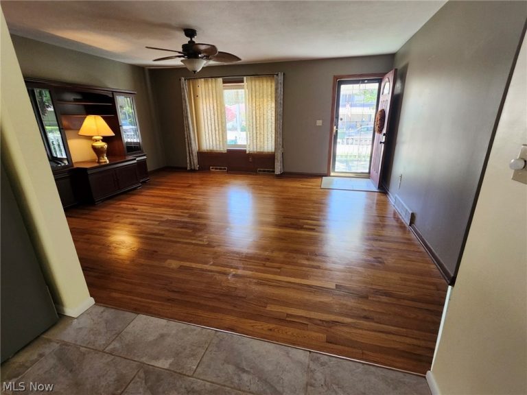 3669 Prospect Street, Mogadore, OH - Photo 8