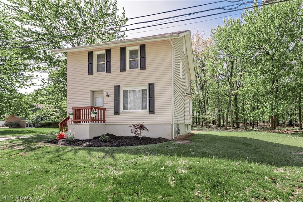 22530 Harms Road, Richmond Heights, OH