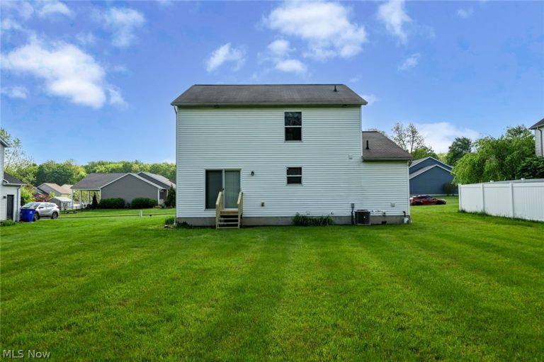 5018 Kelly Avenue, Rootstown, OH - Photo 8