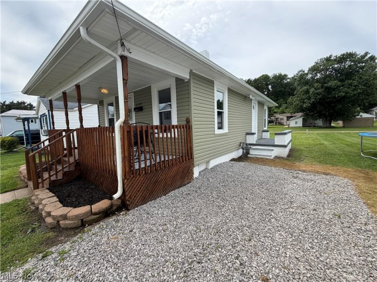 2127 Hoge Avenue, Zanesville, OH - Photo 3