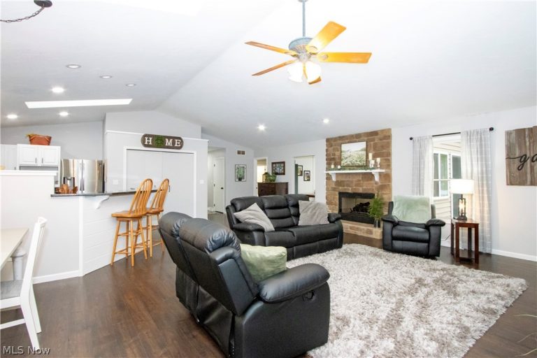 5073 Burgundy Court, West Salem, OH - Photo 4