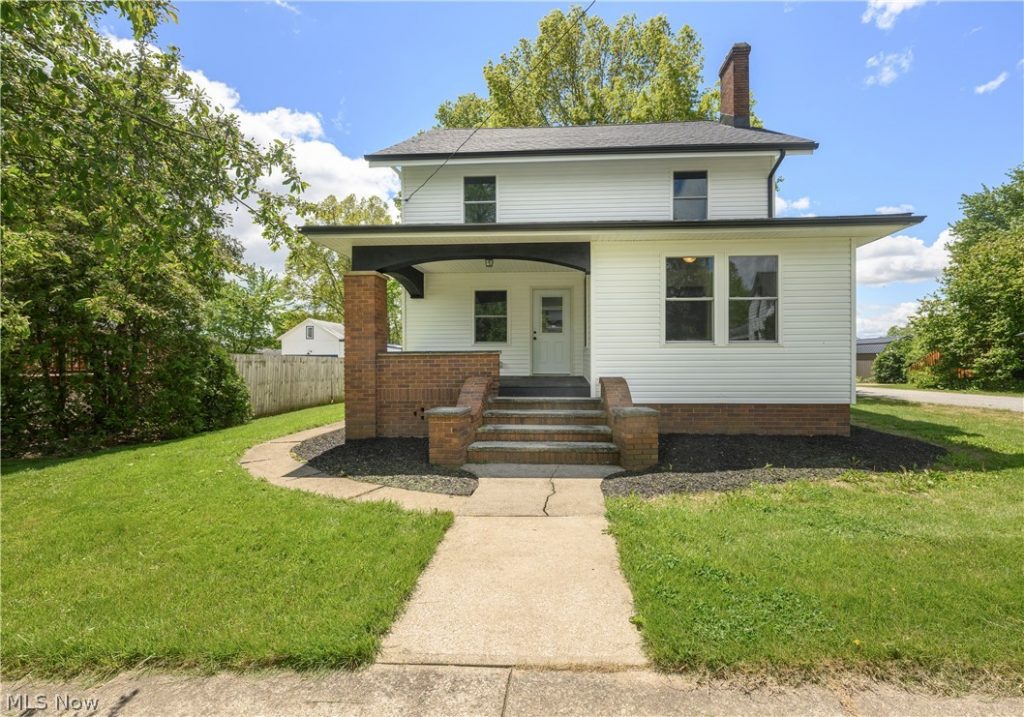 407 Main Street, Dalton, OH