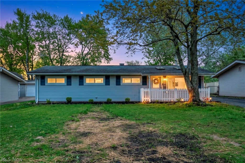 9143 Coventry Drive, Northfield, OH