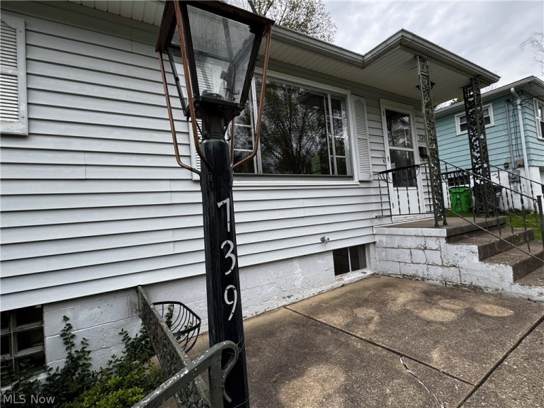 739 Western Drive, Wooster, OH - Photo 5