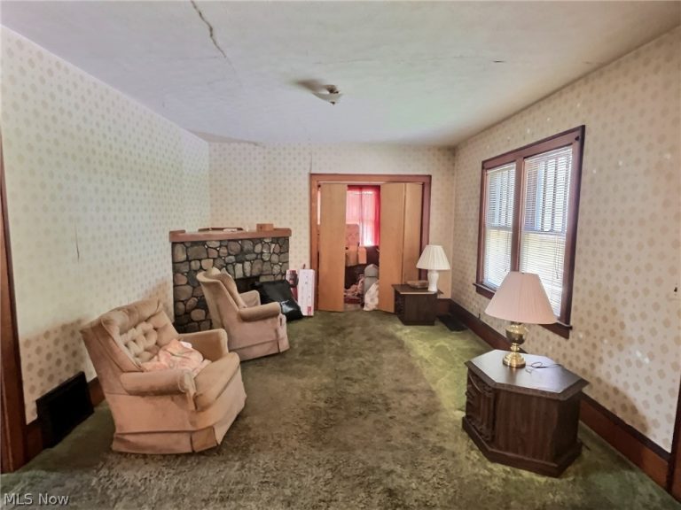 1918 Greensburg Road, North Canton, OH - Photo 4