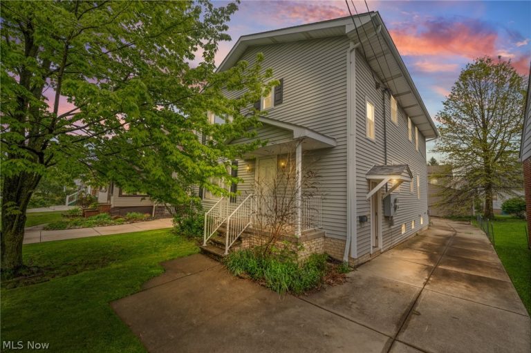 4910 & 4912 Yorkshire Avenue, Parma, OH, 44134