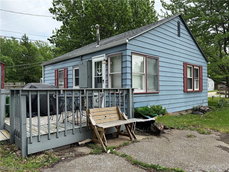 6359 Lake Rd West, Saybrook, OH - Photo 6