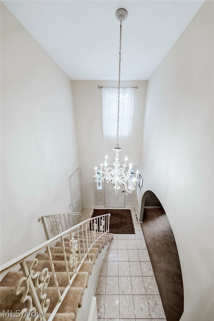 6982 Carol Drive, Independence, OH - Photo 3