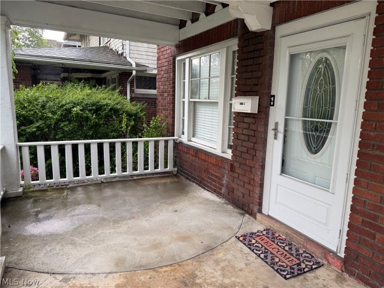 10806 Clifton Boulevard #West, Cleveland, OH - Photo 2