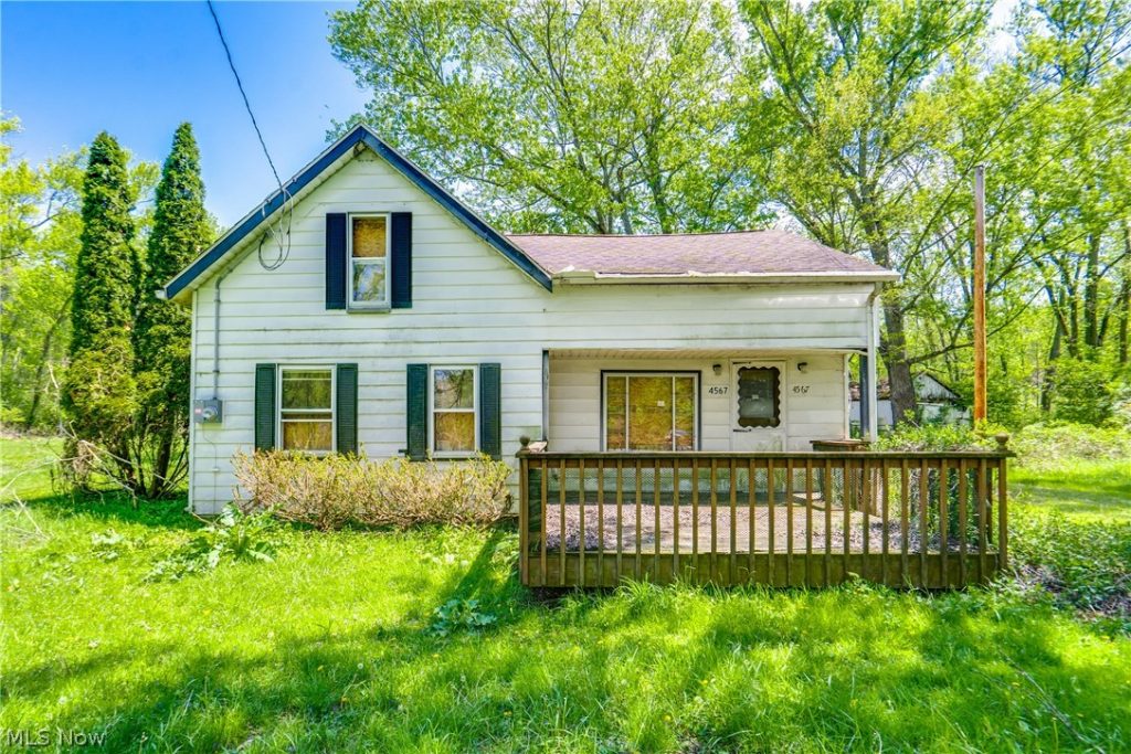 4567 Lenty Road, Barberton, OH