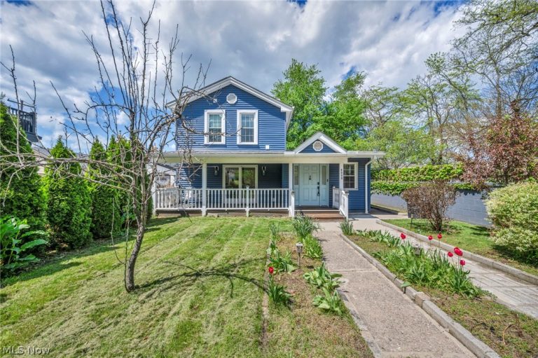 6008 Clinton Avenue, Cleveland, OH - Photo 2