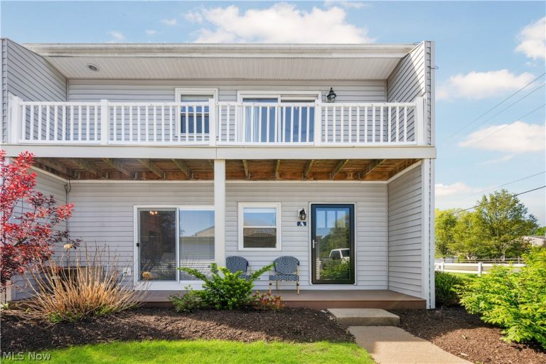 3970 Royal Liverpool Drive #A, Uniontown, OH, 44685