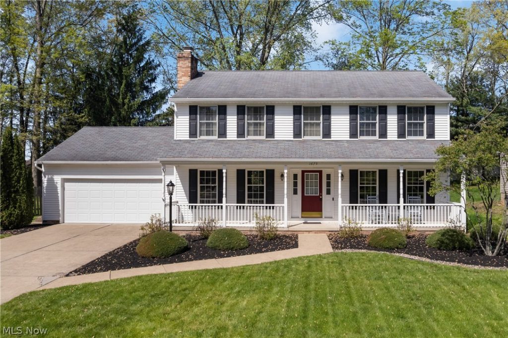 1675 Chatham Avenue, North Canton, OH